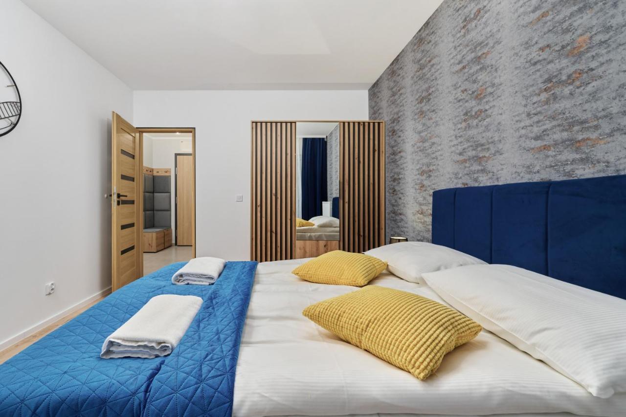 Nowa Manufaktura Apartment Wroclaw Krzyki By Noclegi Renters Exterior photo